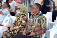 Bupati Bolaang Mongondow Timur Oskar Manoppo bersama Ketua TP-PKK Boltim Ny. Rosita Manoppo Pobela menghadiri Festival Pesona Selat Lembeh 2026 di Satrol Kodaeral VIII, Kota Bitung, Sabtu (10/10/2026)./Foto: Ist